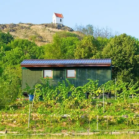 度假居 Tiny House Nad Vinici Jičín