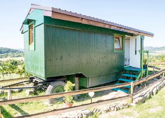 בית נופש Tiny House Nad Vinici